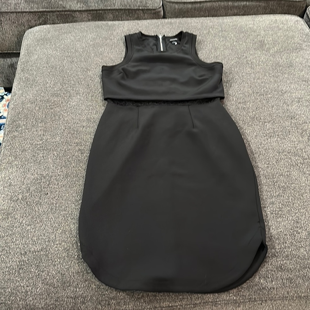 I love ronson dress size large NWOT